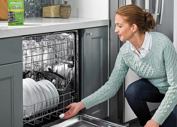best way to clean dishwasher